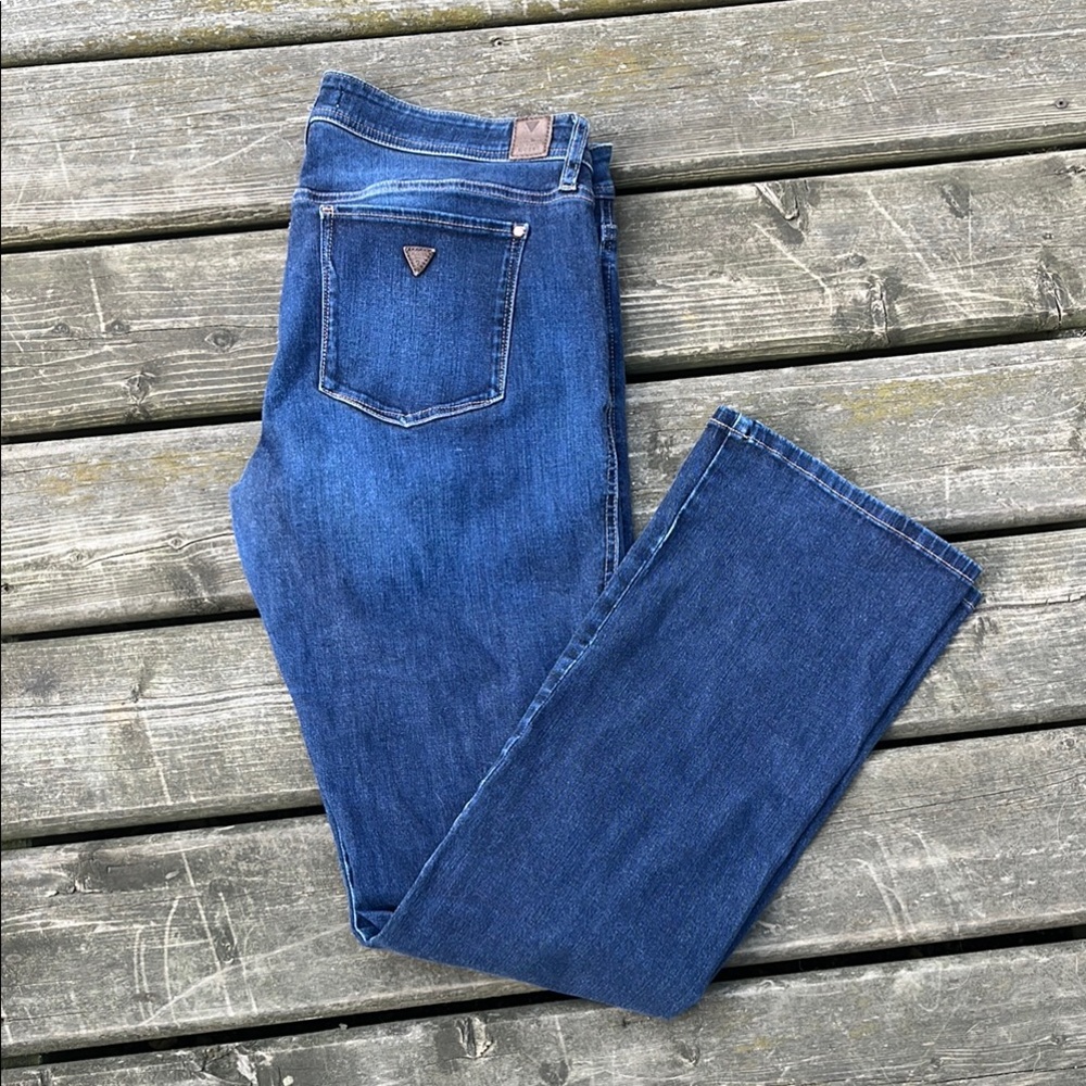 Guess Women's Boot Low Jeans 32